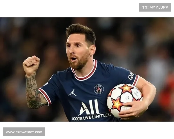 梅西落场版球拍创新高，世俱杯决赛成交价25万美元